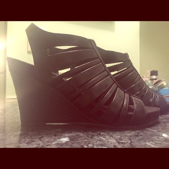 Super comfy aerosoles - Picture 1 of 4